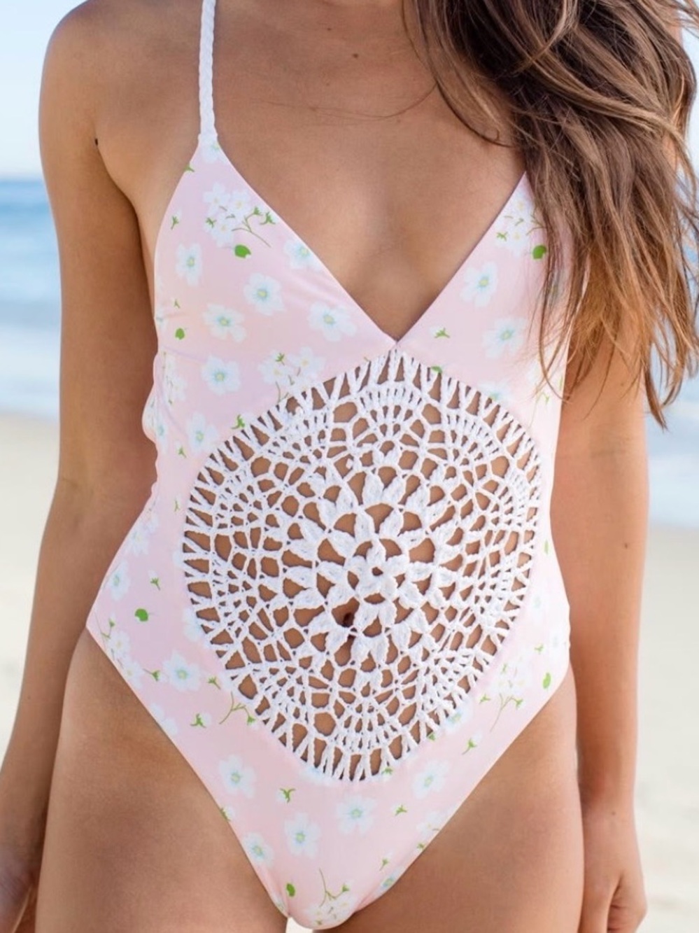 Frankies Bikinis Eliza crochet one piece pink daisy swim size Medium